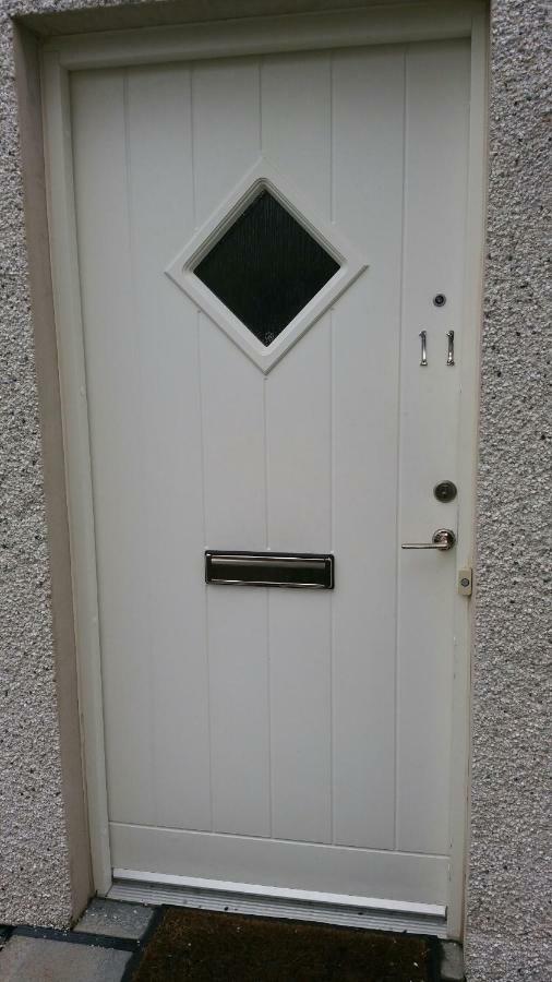 Lerwick Garden Apartment Inverness Extérieur photo